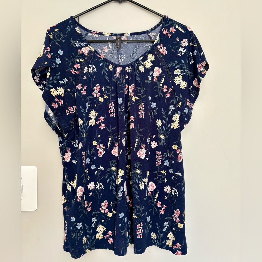 Massini Navy Floral Blouse